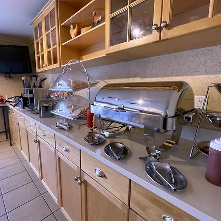 Best Western Plus Langley Inn Экстерьер фото