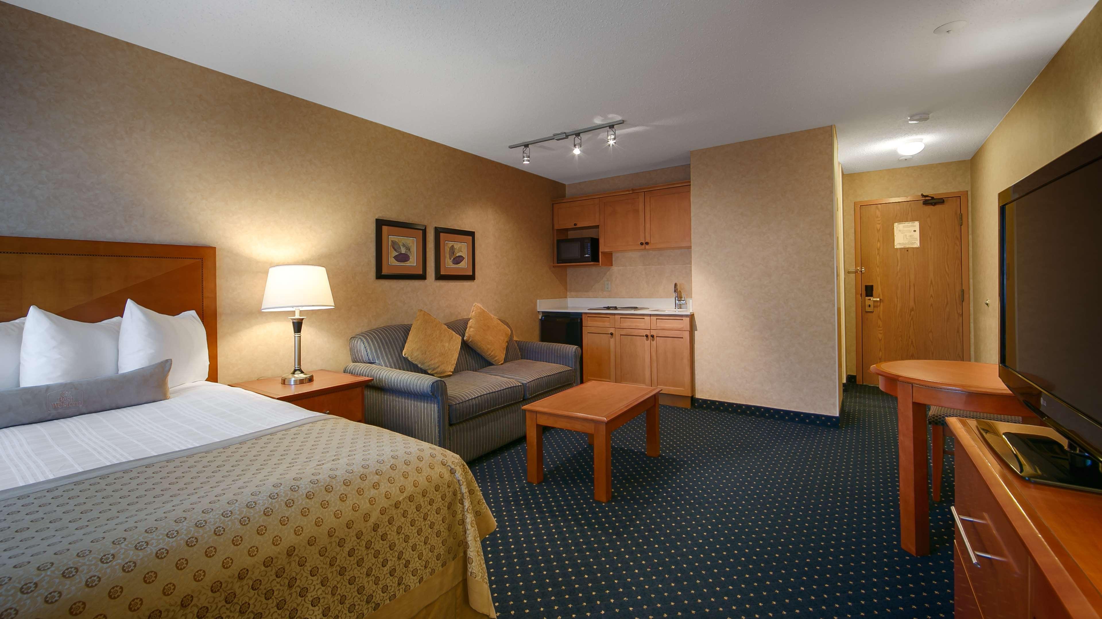 Best Western Plus Langley Inn Экстерьер фото